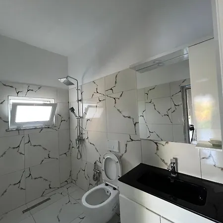 Vila T & I Firepit, Bbq & Grill Drač