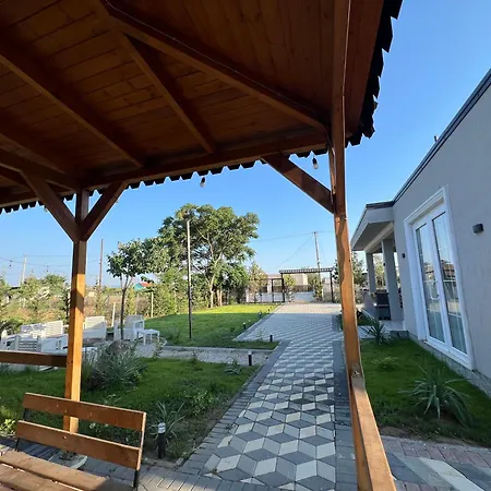 T & I Firepit, Bbq & Grill Villa