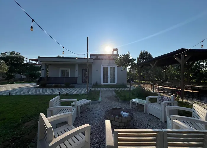 Villa T & I Firepit, Bbq & Grill *