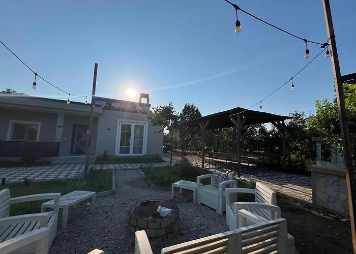 T & I Firepit, Bbq & Grill Villa Durrës