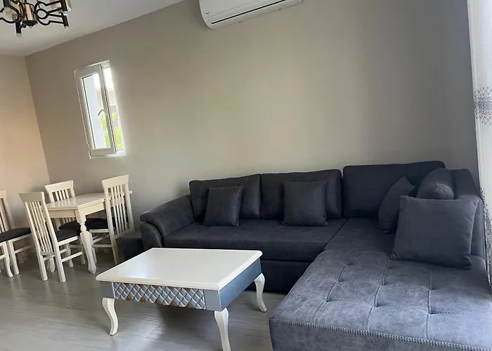 Villa T & I Firepit, Bbq & Grill Durrës