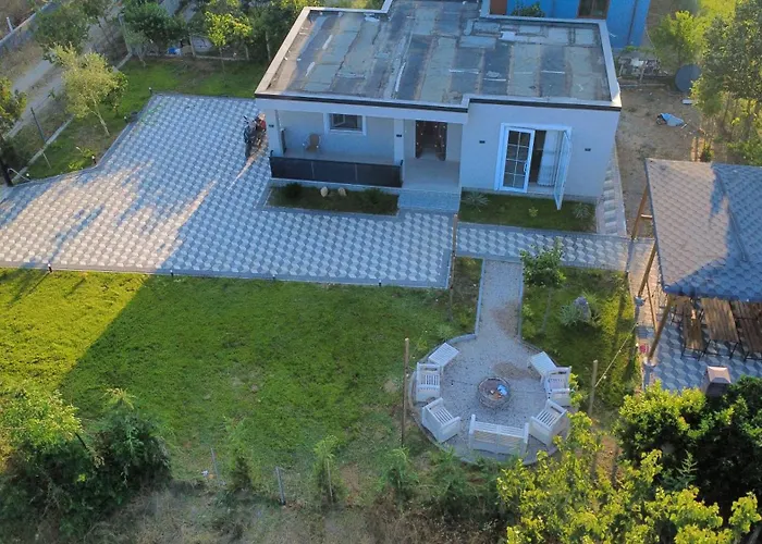 Villa T & I Firepit, Bbq & Grill *