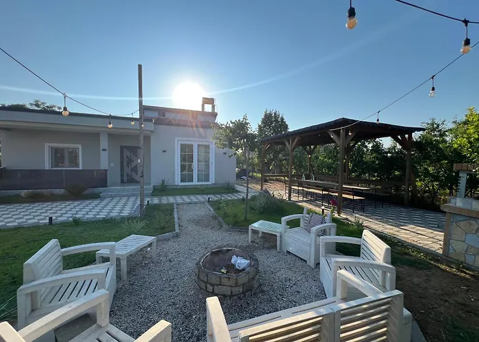 T & I Firepit, Bbq & Grill Durrës