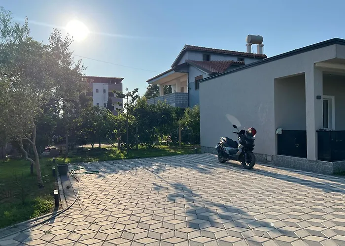 Villa T & I Firepit, Bbq & Grill *