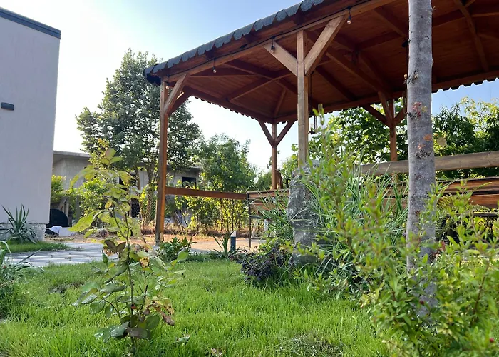 T & I Firepit, Bbq & Grill * Durrës