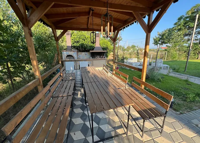 T & I Firepit, Bbq & Grill *